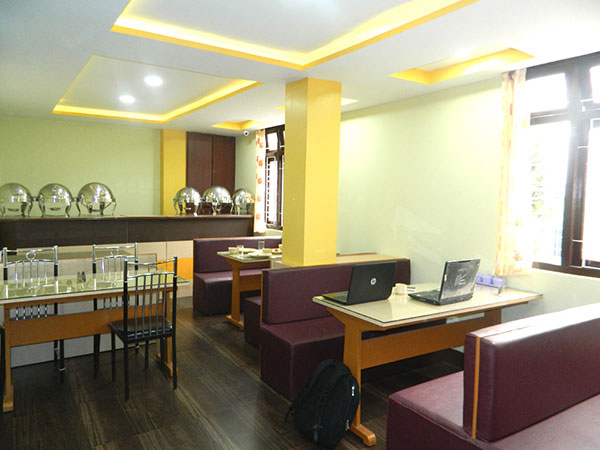 Lavanya Retreat Hotel Gangtok Restaurant
