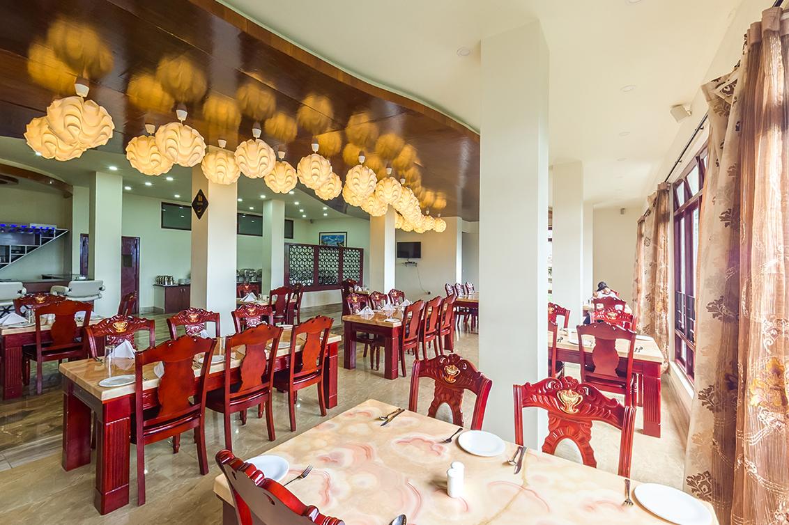 Royal Orchid And Spa Hotel Gangtok Restaurant
