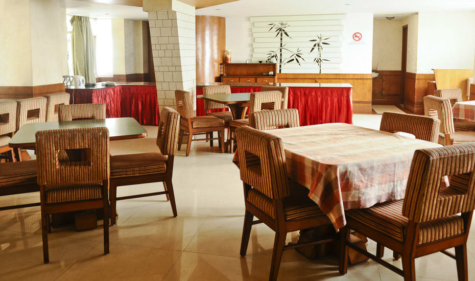 The Sidlon Residency Hotel Gangtok Restaurant