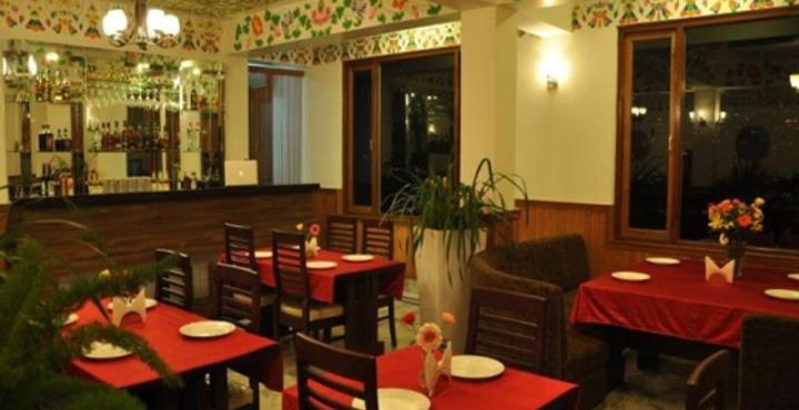 Dwang Rumtek Resort Gangtok Restaurant